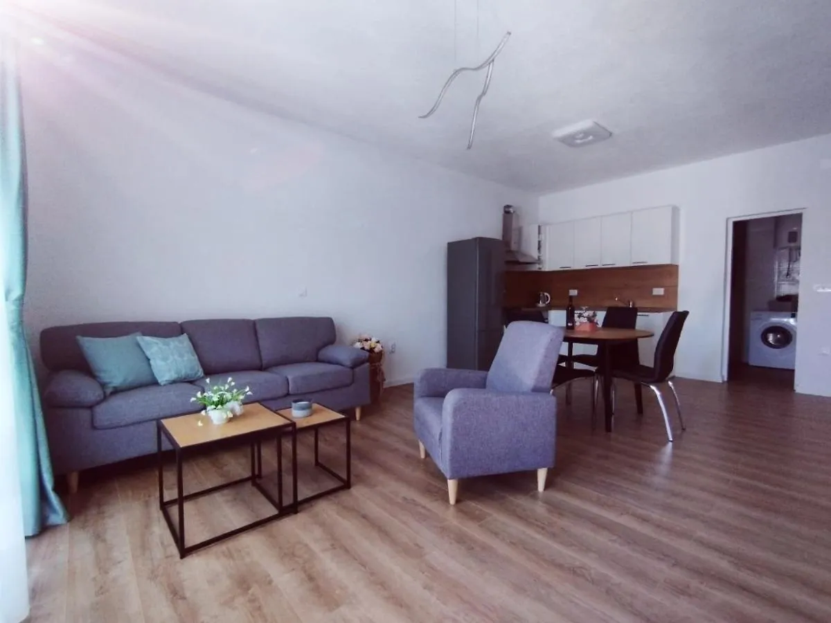 Апартаменты Apartman, Studio And Room Kata Пула