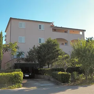  Apartment Adria