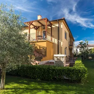 Laura Apartman Krk Town