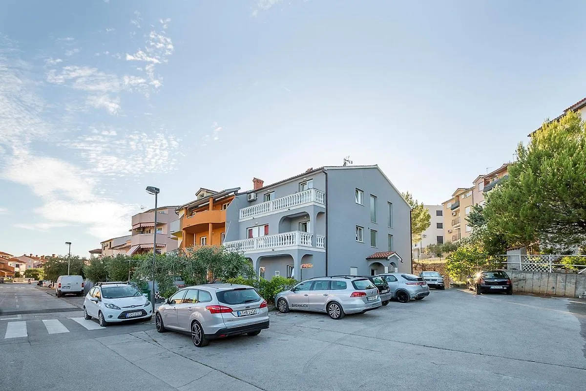 Appartamento Apartman, Studio And Room Kata Pola Croazia