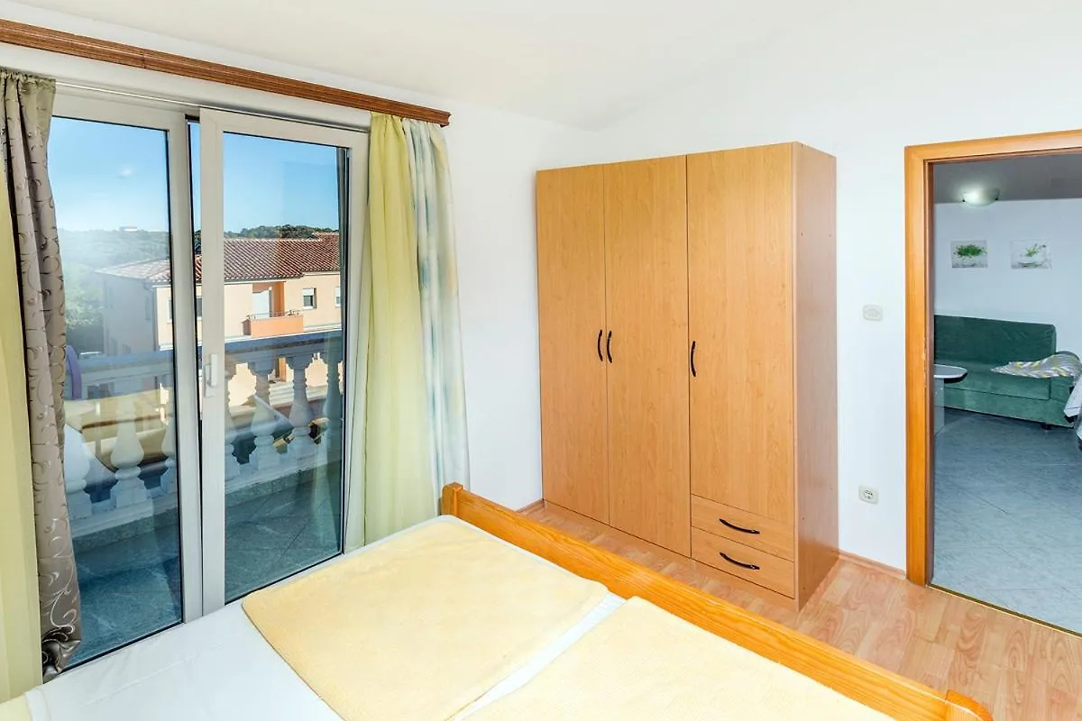 Appartamento Apartman, Studio And Room Kata Pola